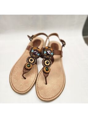 b.o.c. T-Strap Boho Beaded Split Toe Sandals Women's 10